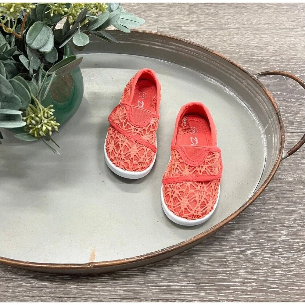 Girls Boutique Coral Lace Flats Toddler Size 3 Easy‎ Close NEW